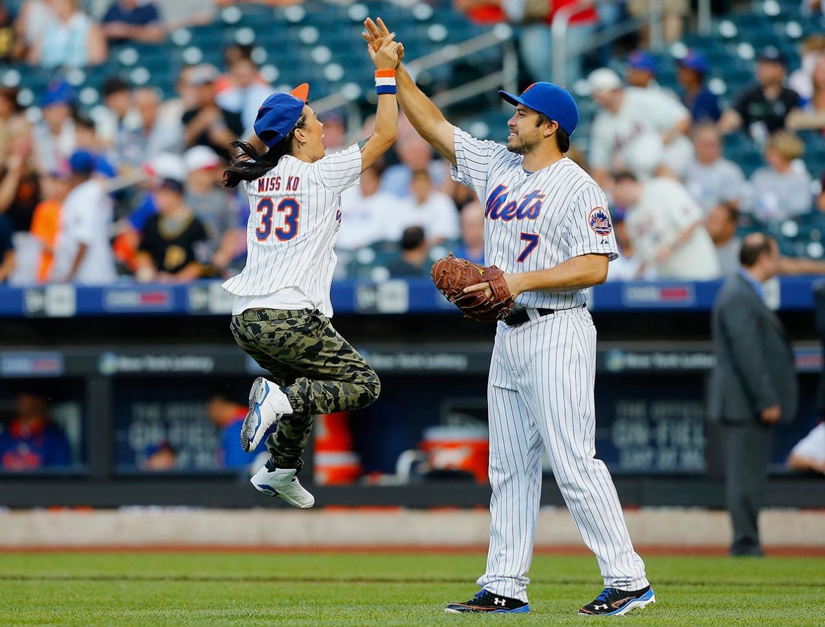 2015-0814-Miss-Ko-Travis-d'Arnaud.jpg